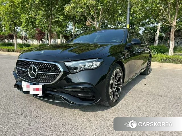Mercedes-Benz E-class 2024 Черный из Китая, фото 3