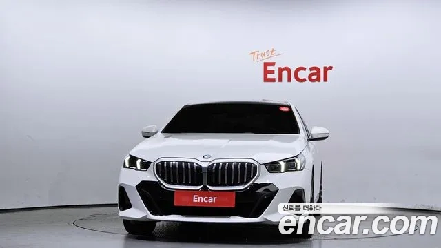 BMW 5 Series (G60) id 2878713 из Кореи 13