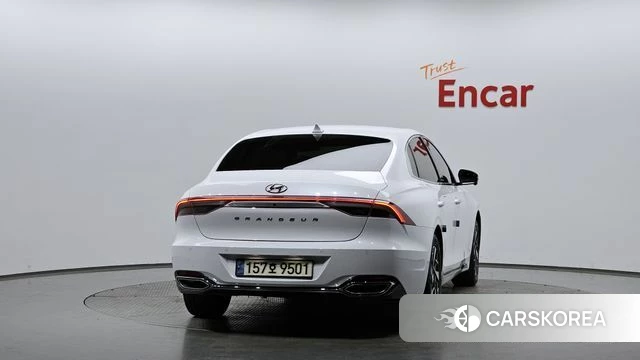 Hyundai The New Grandeur IG Hybrid id 4018626 из Кореи 13