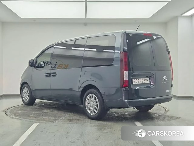 Hyundai Staria id 3877019 из Кореи 13