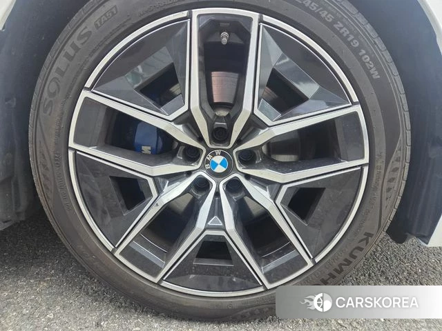 BMW 5 Series (G60) id 4533567 из Кореи 12