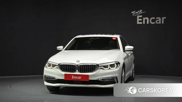 BMW 5 Series (G30) id 3844866 из Кореи 13