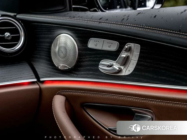 Mercedes-Benz E-class id 4241322 из Китая 7