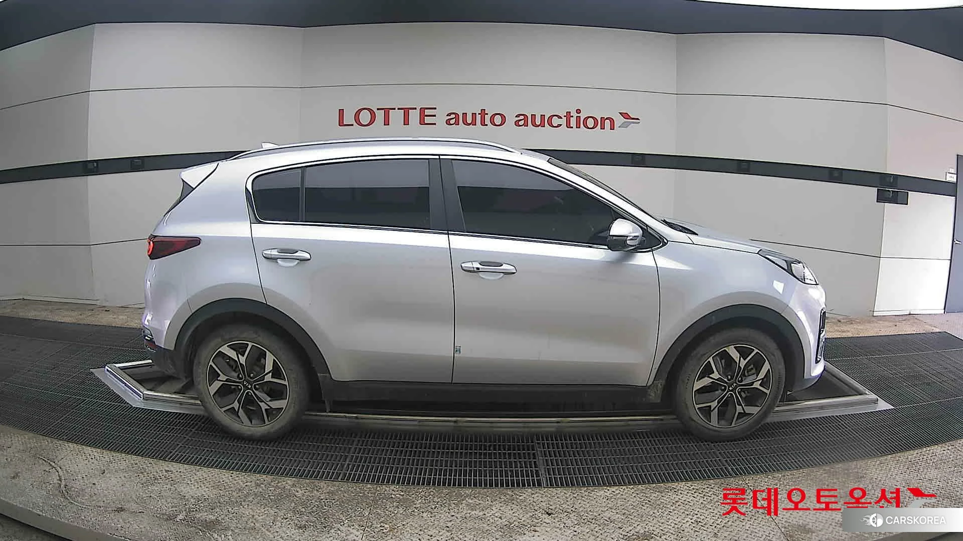 Kia Sportage id 3875782 из Кореи 23