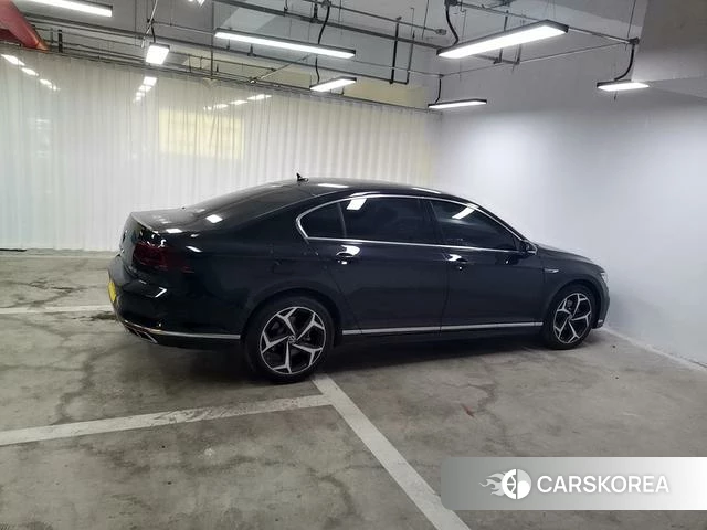 Volkswagen Magotan id 4253187 из Китая 13