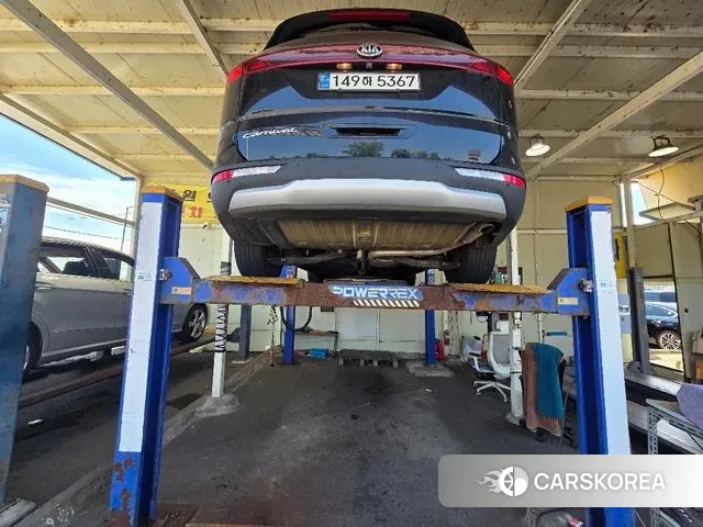 Kia Carnival 4th generation 2020 Черный из Кореи, фото 3