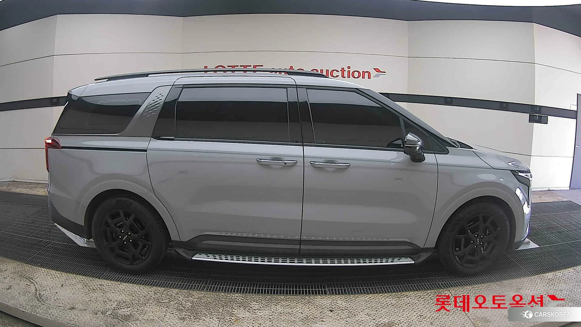 Kia Carnival id 3882084 из Кореи 23