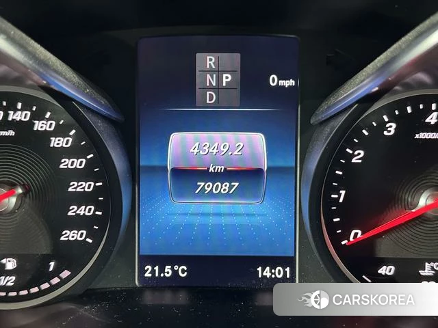 Mercedes-Benz V-class id 4399760 из Китая 12