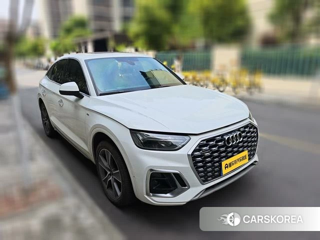 Audi Q5L Sportback 2022 Белый из Китая, фото 3