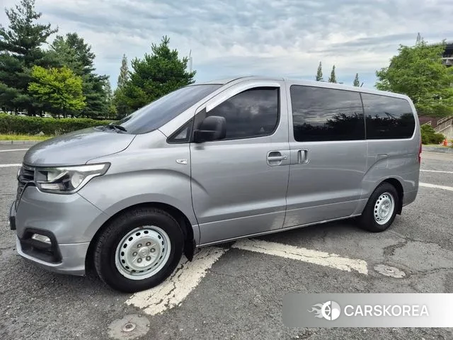 Hyundai The New Grand Starex id 3029528 из Кореи 10