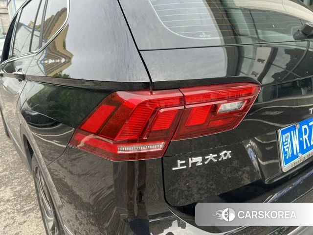 Volkswagen Tiguan L id 4258840 из Китая 15