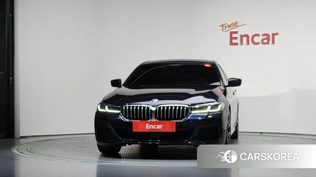 BMW 5 Series (G30) id 4470264 из Кореи 23