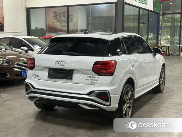 Audi Q2L id 4359484 из Китая 16