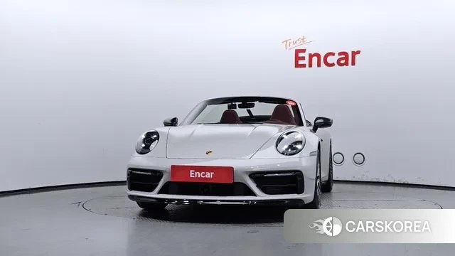 Porsche 911(992) id 2985204 из Кореи 13