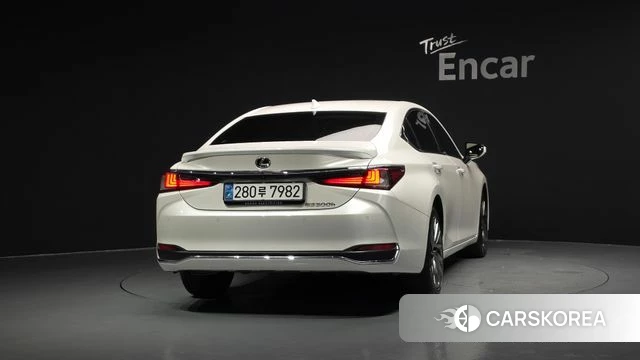 Lexus ES300h 7th generation id 4715462 из Кореи 23