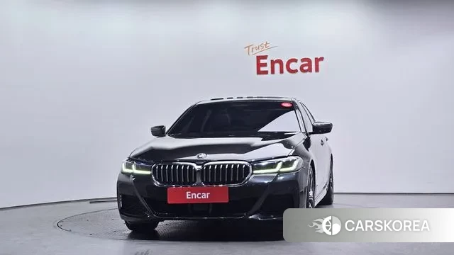 BMW 5 Series (G30) id 3675294 из Кореи 13