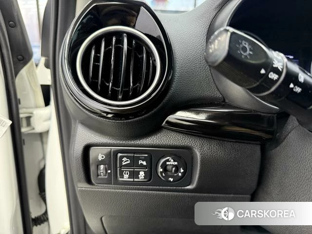 Kia Yi Ran id 4333840 из Китая 13