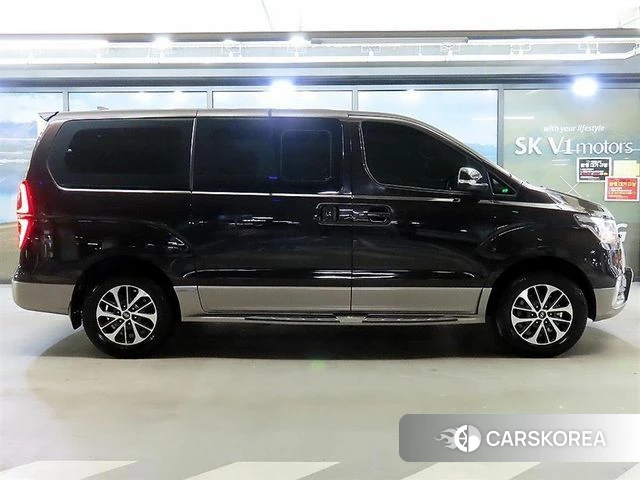 Hyundai The New Grand Starex id 3834700 из Кореи 13