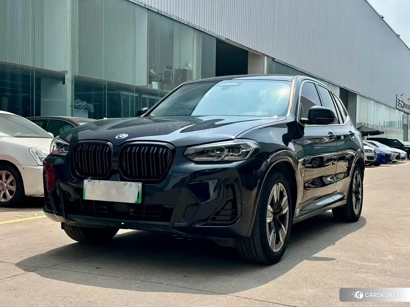 BMW iX3 2023 Черный из Китая, фото 3