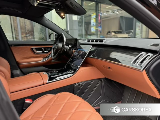 Mercedes-Benz Maybach S-class id 4300778 из Китая 8