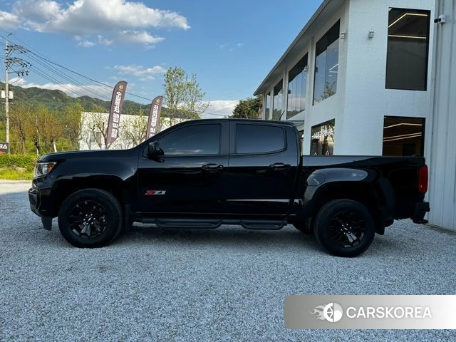 Chevrolet (GM Daewoo) Real New Colorado 2022 Черный из Кореи, фото 6