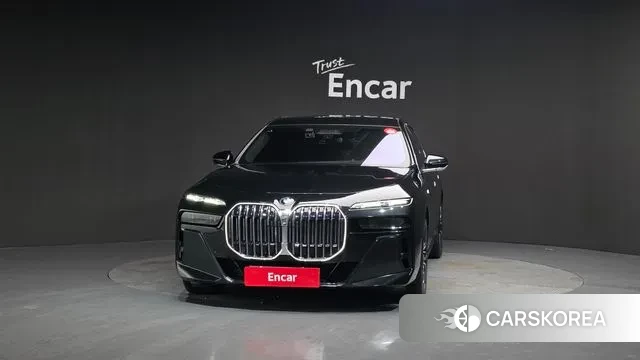 BMW 7 Series (G70) id 3679785 из Кореи 13