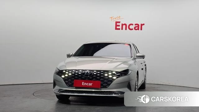 Hyundai The New Grandeur IG Hybrid id 4224814 из Кореи 23