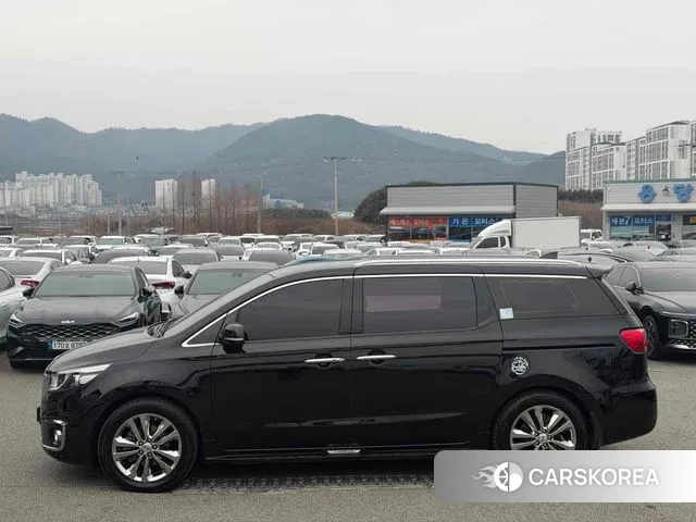 Kia All New Carnival id 3602392 из Кореи 12