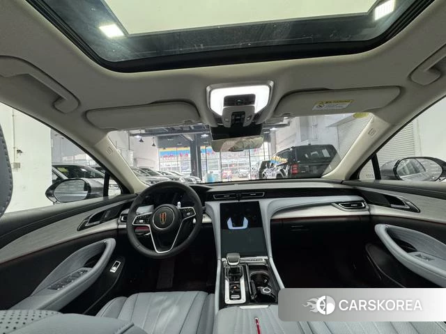 Red flag H5 PHEV 2025 Серебристо-серый из Китая, фото 6