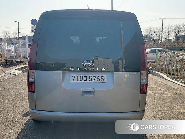 Hyundai Staria id 4396418 из Кореи 13
