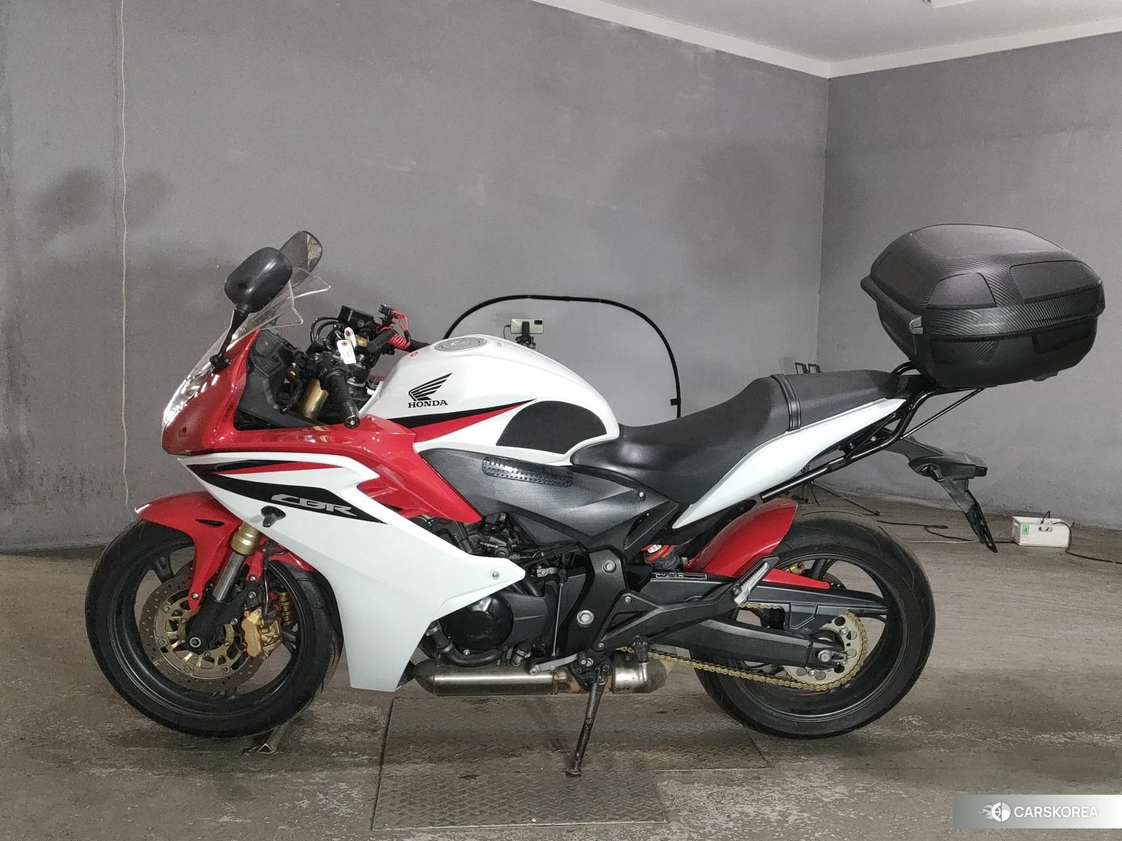 Проданный Honda CBR600F 2012 из Японии