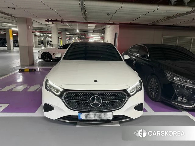 Mercedes-Benz E-Class W214 2025 Белый из Кореи, фото 3