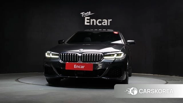 BMW 5 Series (G30) id 3798890 из Кореи 13