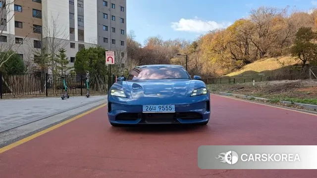 Porsche Taycan id 3393751 из Кореи 11