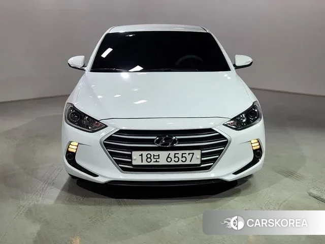 Hyundai Avante AD id 3425539 из Кореи 10