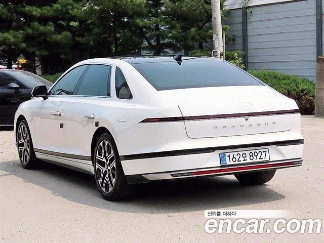 Hyundai Grandeur (GN7) id 2852871 из Кореи 13