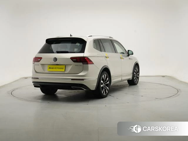 Volkswagen Tiguan L id 4300748 из Китая 21