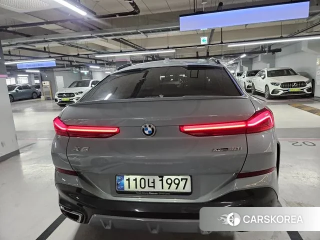 BMW X6 (G06) 2025 Серебристо-серый из Кореи, фото 5