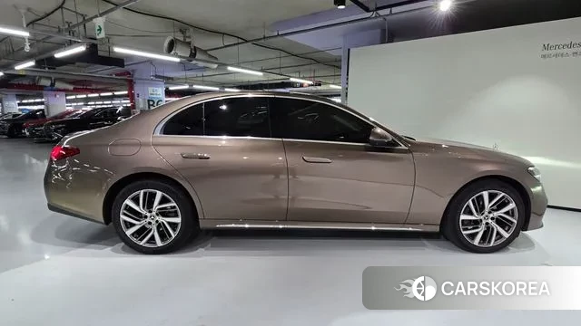 Mercedes-Benz E-Class W214 id 3002144 из Кореи 13