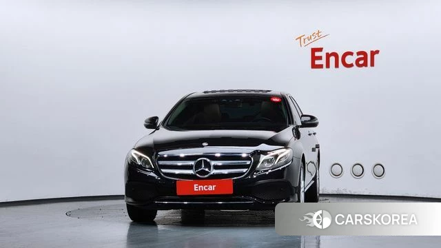 Mercedes-Benz E-Class W213 id 4698946 из Кореи 23