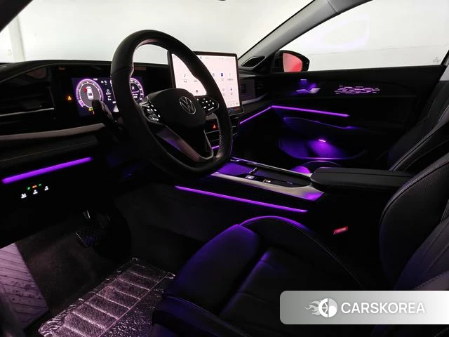 Volkswagen Passat id 4272042 из Китая 14