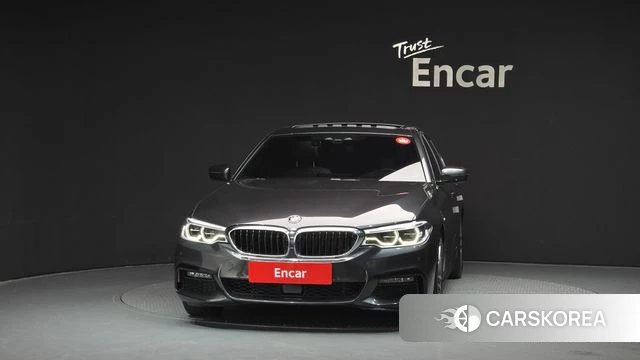 BMW 5 Series (G30) id 4324976 из Кореи 23