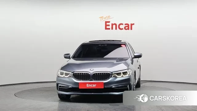 BMW 5 Series (G30) id 3616953 из Кореи 13