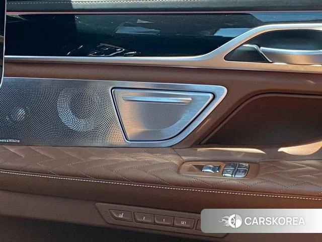 BMW 7 series id 4278256 из Китая 12