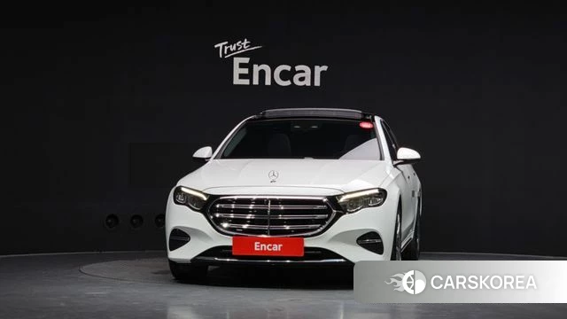 Mercedes-Benz E-Class W214 id 4762254 из Кореи 23