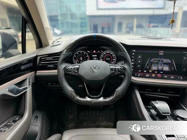 Volkswagen Touareg id 4392315 из Китая 8