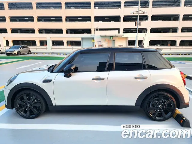 Mini Cooper S id 2736409 из Кореи 8