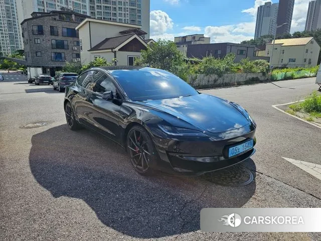 Tesla Model 3 id 3098027 из Кореи 13