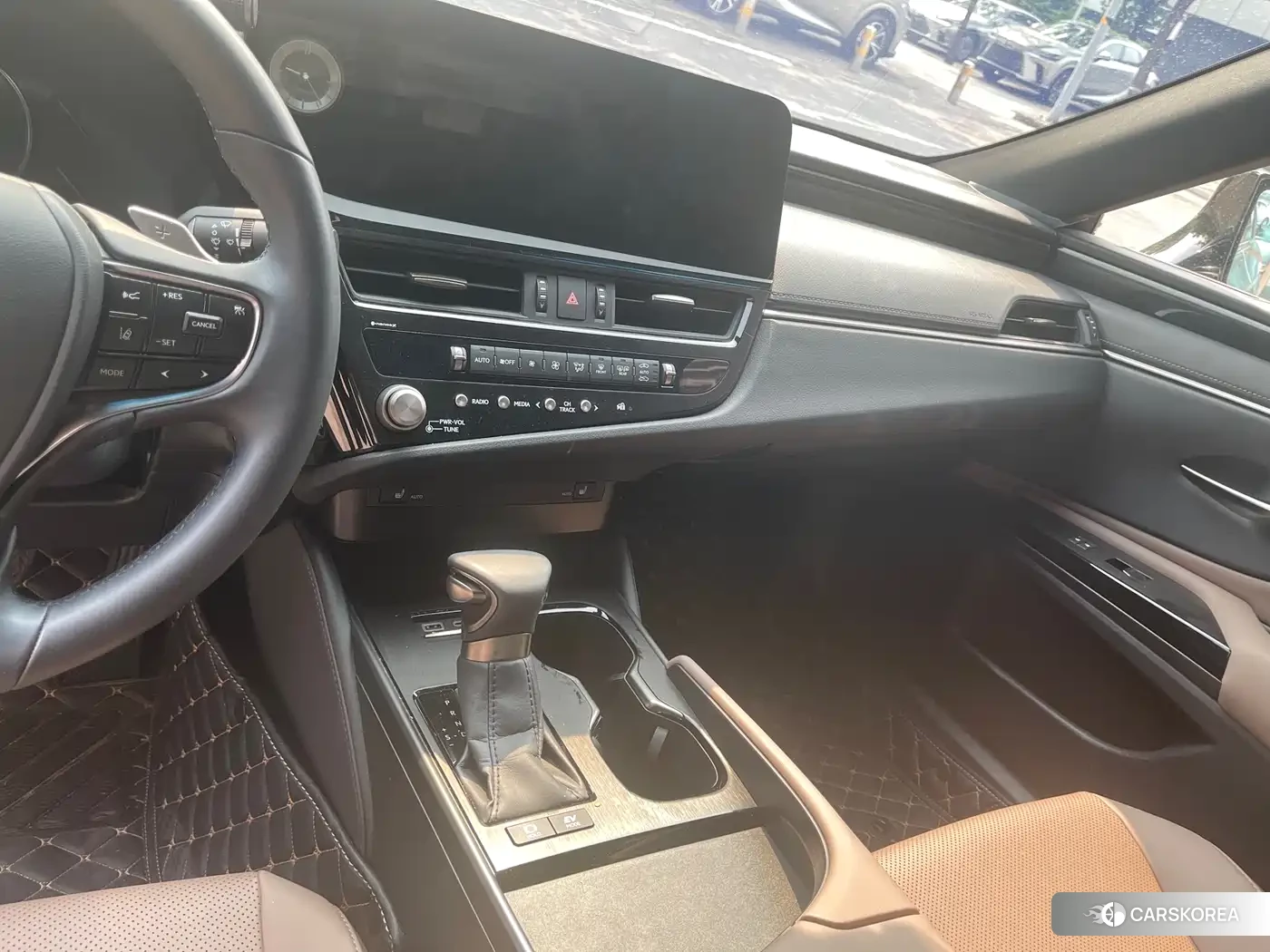 Lexus ES id 4553967 из Китая 17