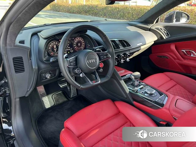 Audi R8 2022 Черный из Китая, фото 3